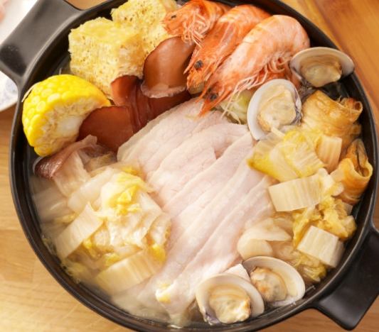 自製酸白菜火鍋