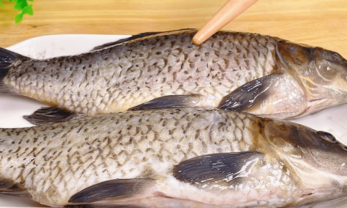 鯽魚料理